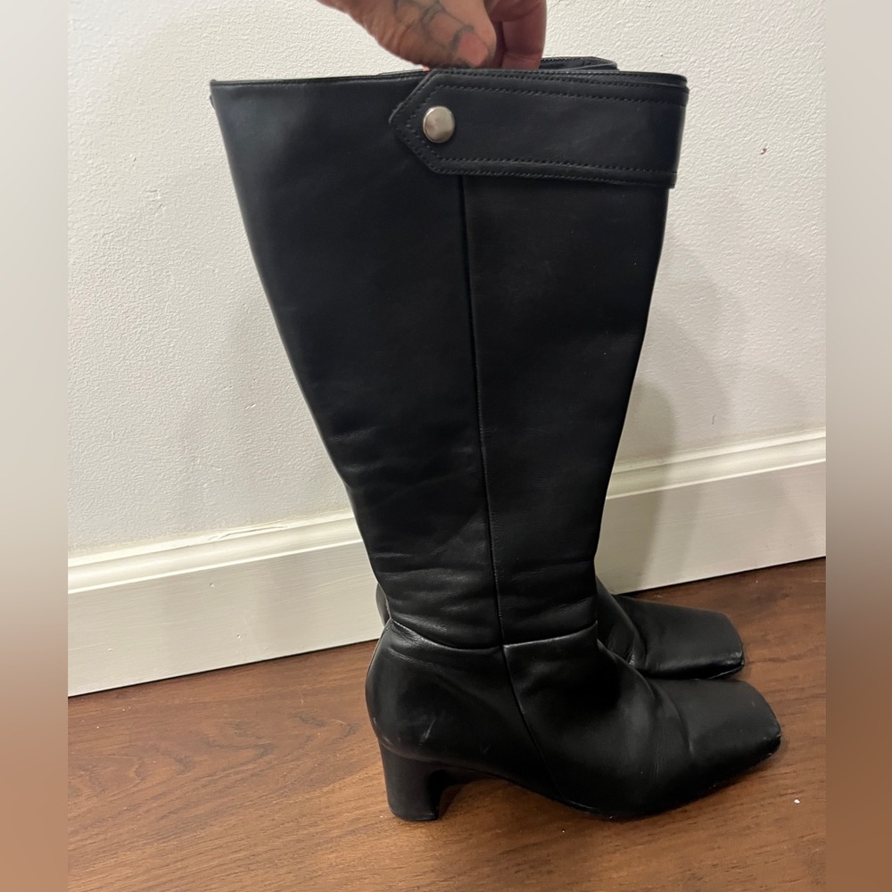 Knee high boot